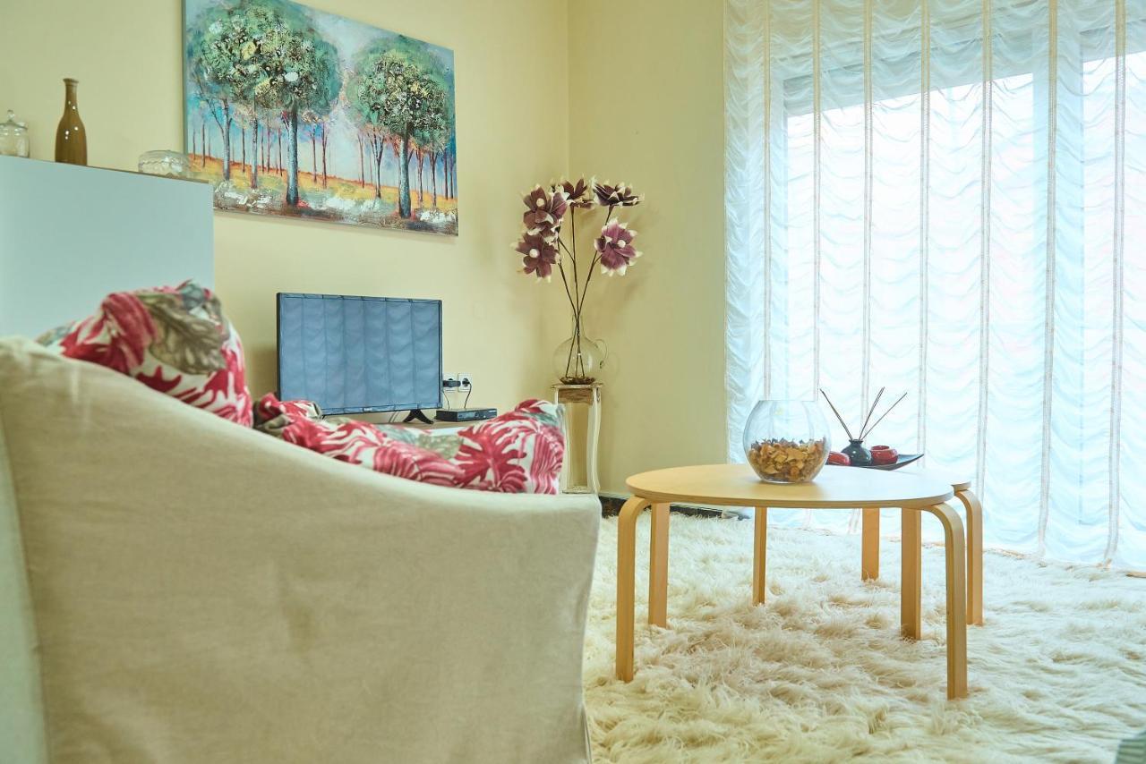 Spyridon Apartment In Chania Hriszí Aktí Haniá Kültér fotó