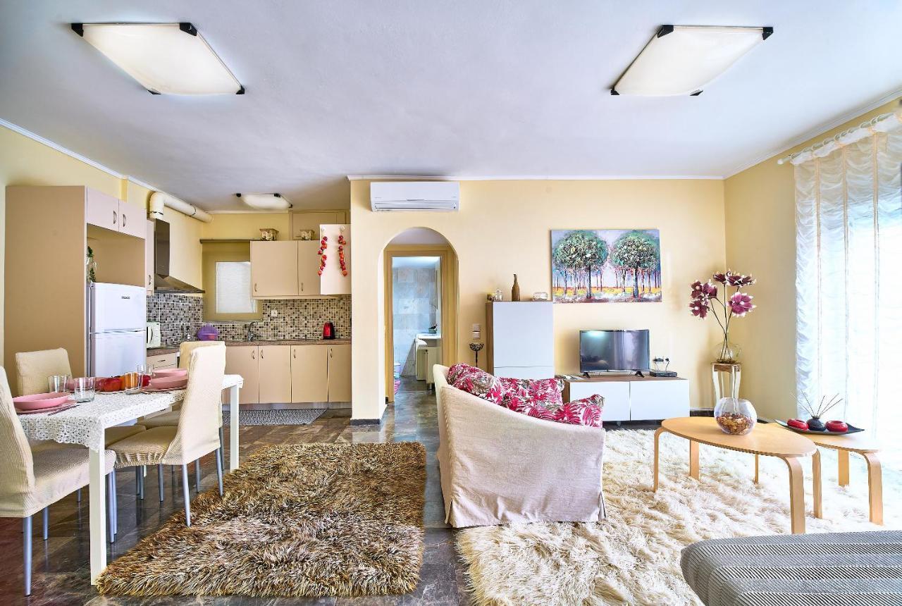 Spyridon Apartment In Chania Hriszí Aktí Haniá Kültér fotó