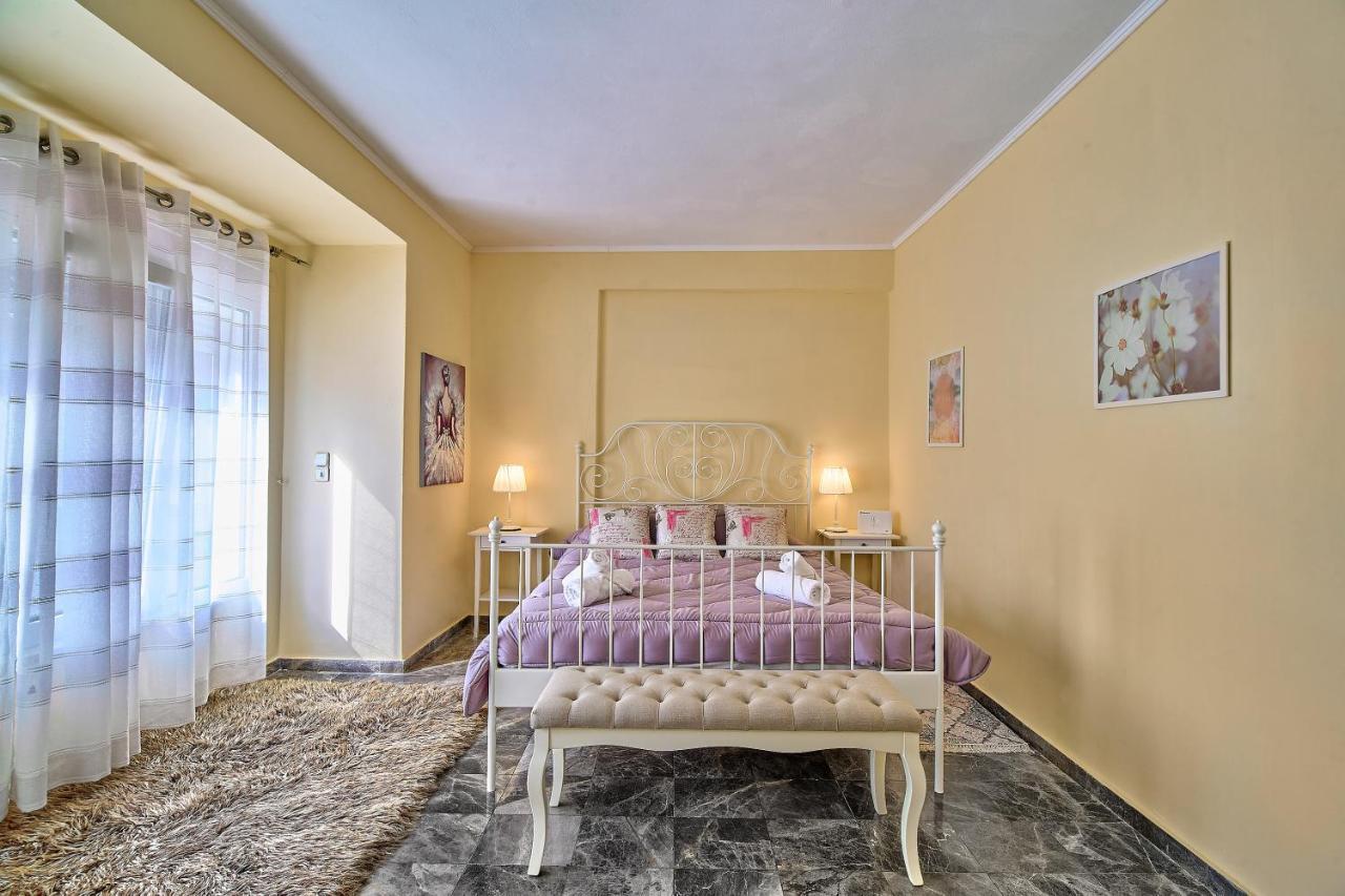 Spyridon Apartment In Chania Hriszí Aktí Haniá Kültér fotó