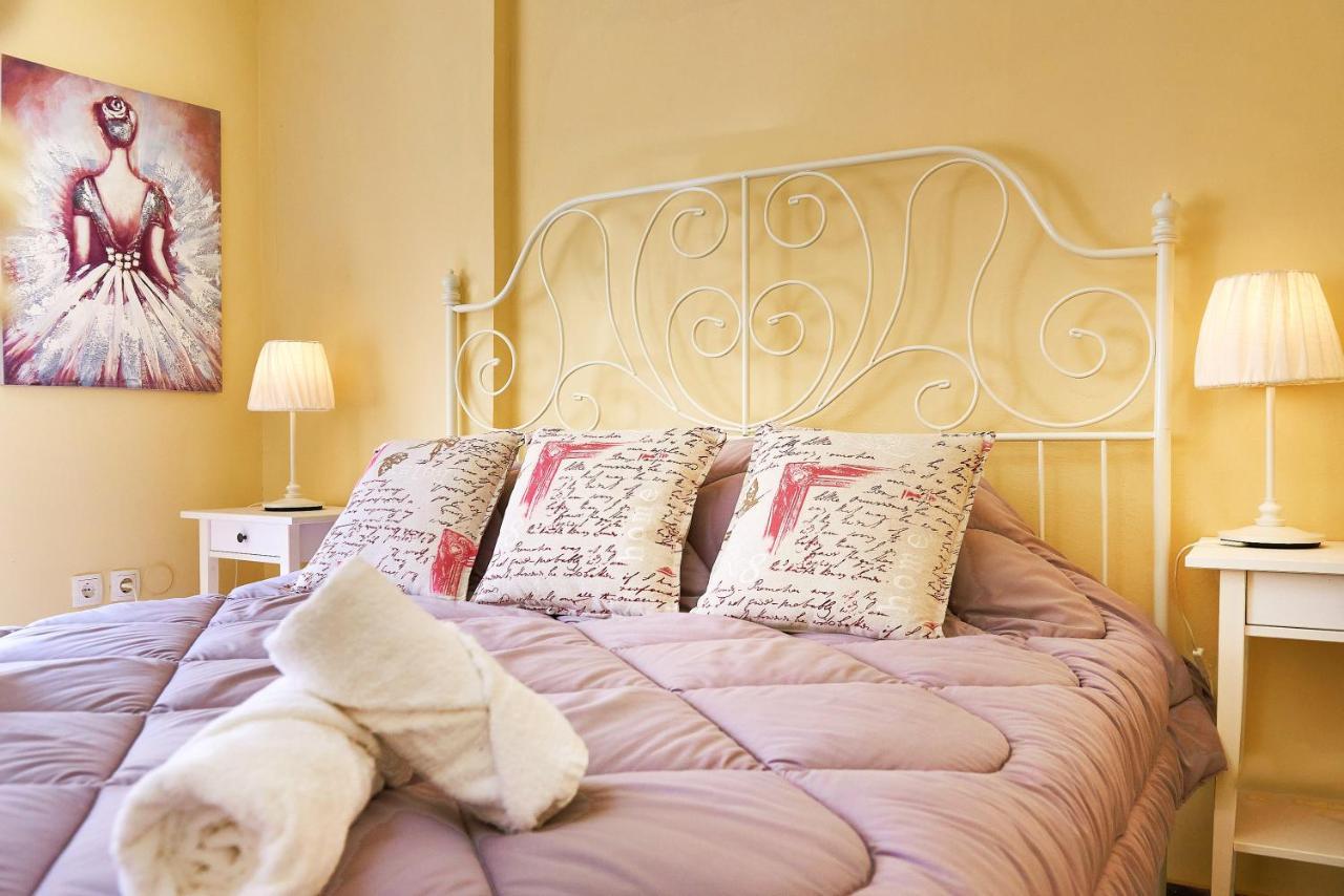 Spyridon Apartment In Chania Hriszí Aktí Haniá Kültér fotó